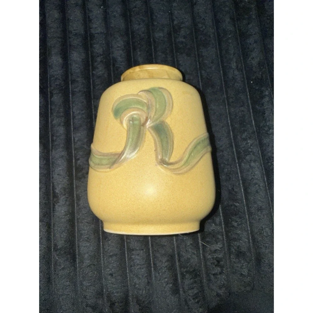 Vintage Japan Pottery Inarco Vase 6